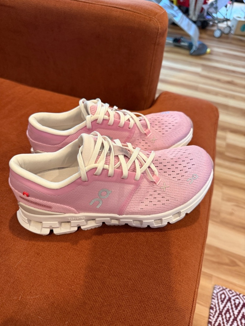 On Cloud X 4 Pink Women's Sneakers